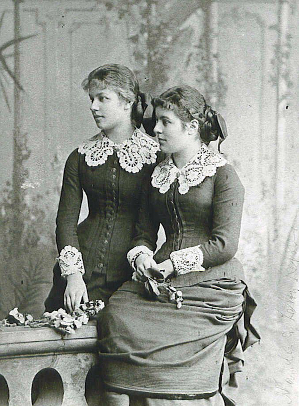 26 Letty und Nanda Kessler B